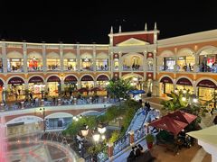 -佛罗伦萨小镇广佛名品奥特莱斯(疏港路店)