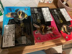 -周黑鸭(北京海淀区新中关店)