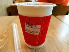 -85度C(生甜甜圈研究工坊·上海平凉店)