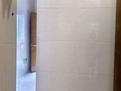 -圆融购物中心(南天成路店)