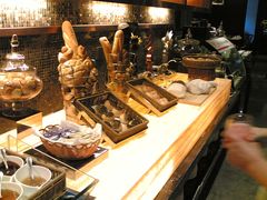 -岷山饭店-芝芝自助餐厅