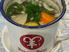 新疆缸缸肉-巴扎美食·新疆菜·西域歌舞表演餐厅(新疆大厦店)