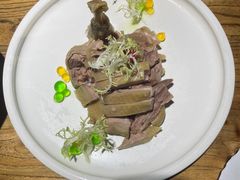 -湖畔鲁菜·二十年老字号餐厅(大明湖店)