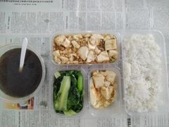 -容州国际大酒店