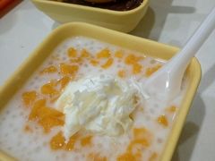 杨枝甘露-芬芳甜品(东风西路店)