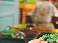 -钢管厂五区小郡肝串串香(奥克斯广场锦城万达店)