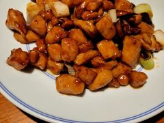 宫保鸡丁-再回首泡椒牛蛙(骆驼店)