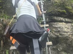 -贵阳猴耳天坑·极限酷玩公园