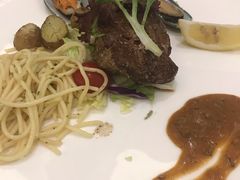 -红房子西菜馆(淮海中路店)