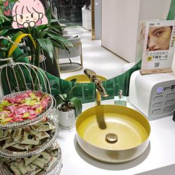 -悦指间美甲美睫