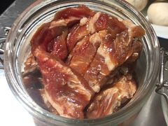 精品牛肋条-马路牙子地桌烤肉(工体店)