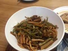 土豆牛腩焖面-金豆角砂锅焖面(安贞店)