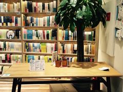 -猫的天空之城概念书店(杭州南宋御街店)