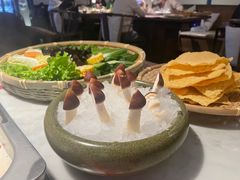 -尚尚仙·酸汤猪手·猪肚鸡火锅(华联万柳购物中心店)