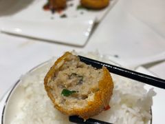 油豆皮葱花肉-酱湘宴餐厅(狮子山公园店)