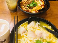 -鑫花溪牛肉米粉(凤凰街创始总店)