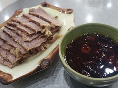 卤牛腱-壹条龙饭庄台基厂店