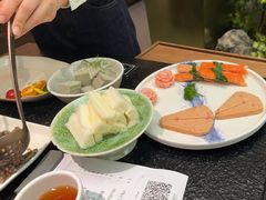 -得意咚瓜·顺德鱼生·冬瓜火锅(深圳首店)