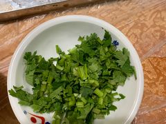 香菜-鑫龙火锅城(环山路店)