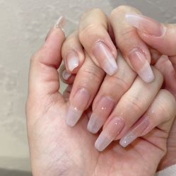 -By.2一站式美甲美睫