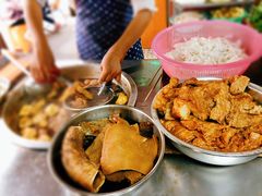 -修记牛杂店(同华东一路店)