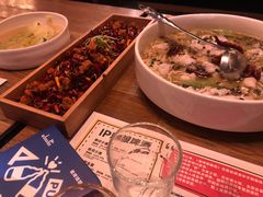 -爱啤精酿·民谣酒馆(滨江店)