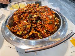 -凤凰路何眼镜香辣蟹(花果园店)