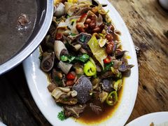 -水街美食城(泛宇邕江一品店)