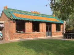 -瓦厂酒店