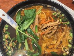 -汪一挑馄饨(老街店)