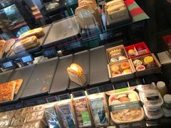 -星巴克(深圳宝安泰华店)