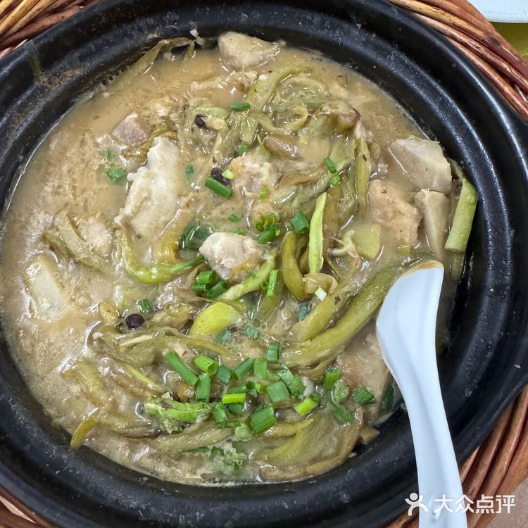 乡味美食游