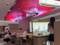 -海底捞火锅(杭州庆春路夜宵主题店)