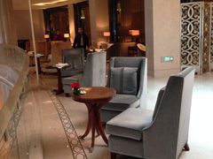 iphone_upload_pic-LONG BAR 廊吧(外滩华尔道夫酒店)