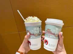 -茶颜悦色(金茂览秀城LG层外街店)