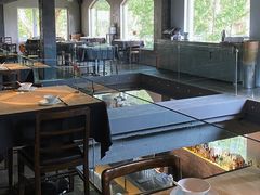 -穹六人间 people 6(岳阳路店)