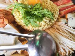 韩式部队汤火锅-韩沂家韩式炭火烤肉(沂河嘉园店)