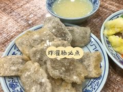 老北京炸灌肠-门框胡同百年卤煮(新街口店)