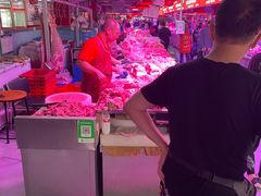 -锦绣大地生鲜食品厅(巨山路店)
