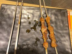 羊肉串-西街夜油条·麻团包乌饭