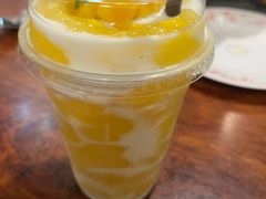 -Dang restaurant (patong phuket)