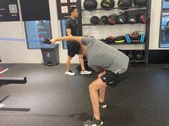 -汗水空间私教健身连锁(SM广场店)