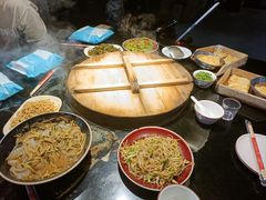 -鱼窝棚柴火铁锅炖(富山屯店)