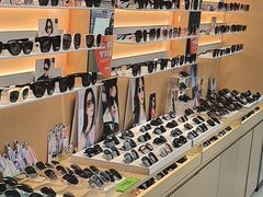 -爱视眼镜(贵州路店)
