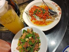 -饭桌故事·血鸭湘(荣宝华店)
