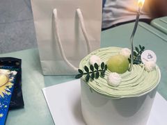 -鹿里烘焙LulyBaking(东二环泰禾广场店)