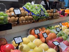 -每日新鲜水果吧(芮欧百货店)