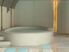 -菲鱼体育恒温游泳馆(中海名城店)