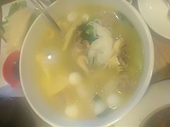 传统老三鲜-峙山海鲜馆·花苑店