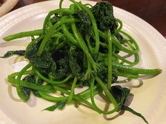 红薯叶-肆海小川菜酒馆Wine Bistro (青年路店)